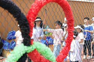 制霸内线！首节贾勒特-阿伦8中8砍个人单节新高17分